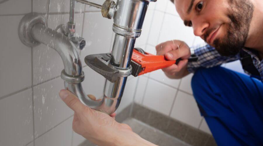 Professional same day plumber in Williamsville, IL